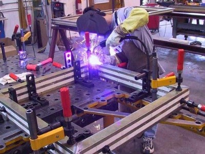 謝崗鈑金加工廠如何確保落料品質管理？